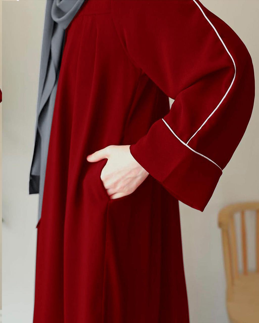 Front Platted Zip Piping Work On Sleeves And Seperate Belt Pocket Abaya With Stoller