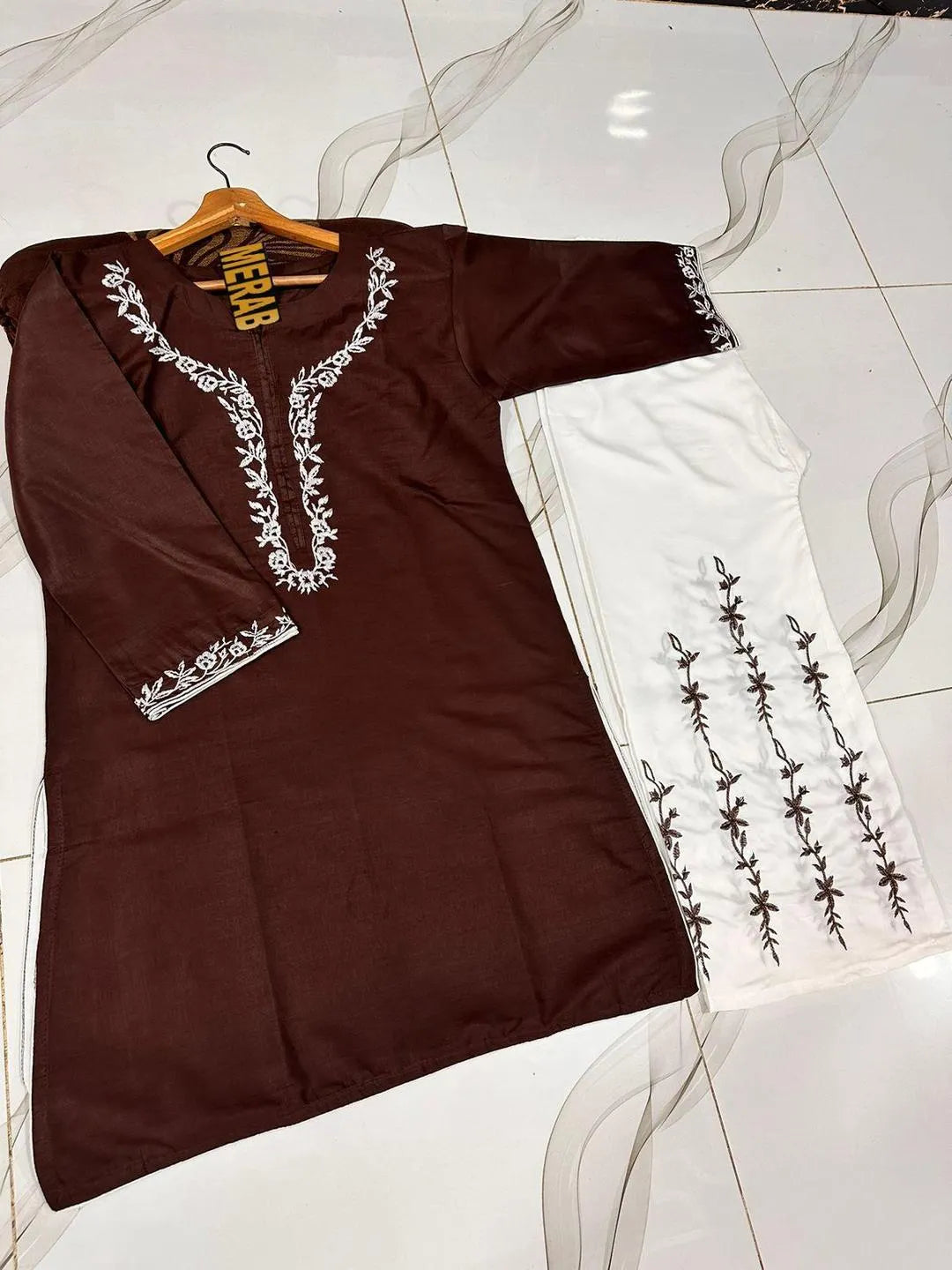 Embroidered Neckline Piping Work Shirt with Flapper 2Pcs Brown