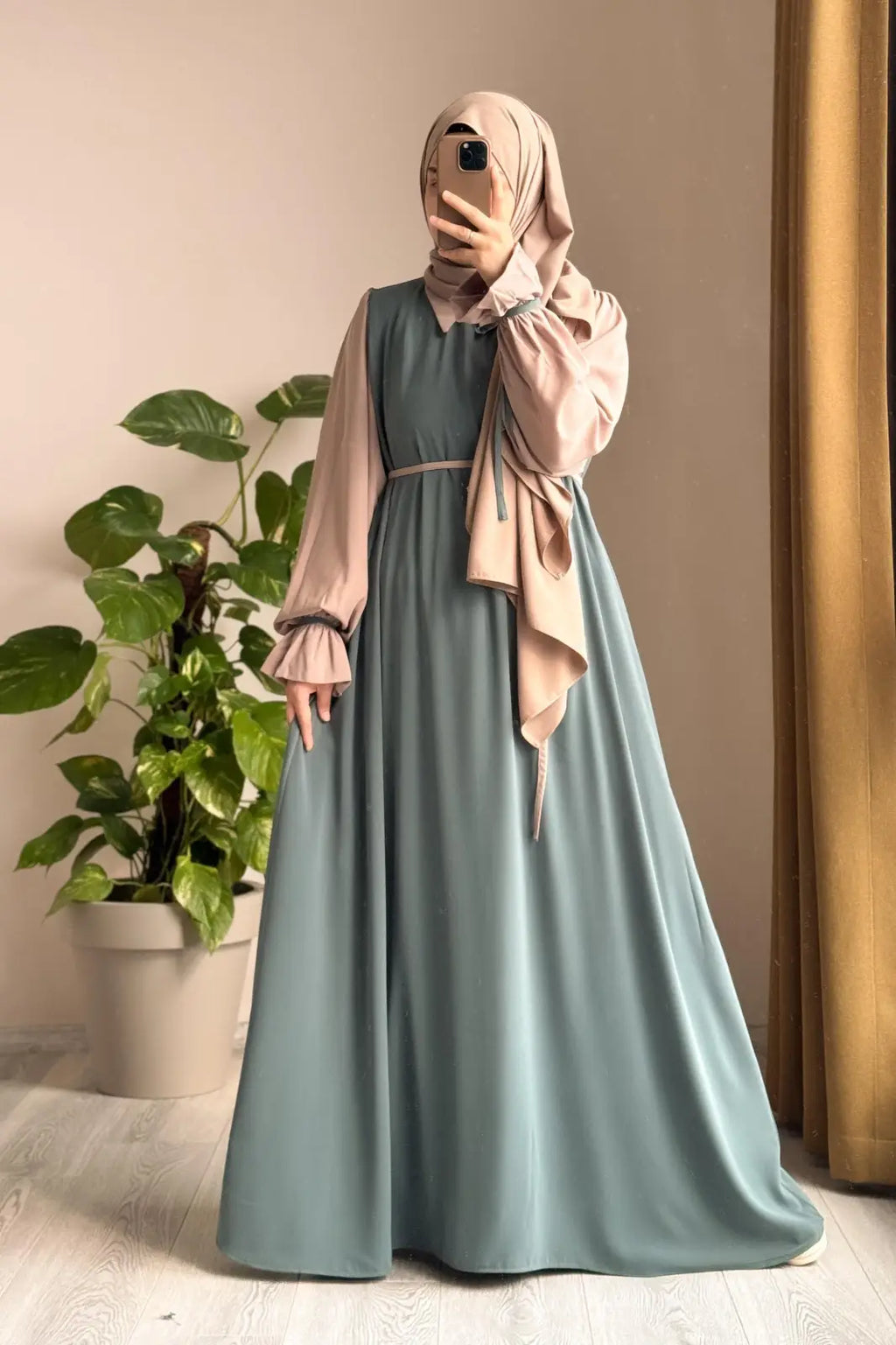 Collar Abaya with Belt and Matching Stroller | Original Wool Peach Fabric | Front Open Stylish Abaya for Women | Soft Premium Abaya