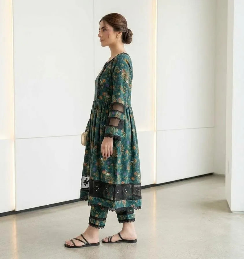 Pakistani Printed Kurta Set Green Embroidered