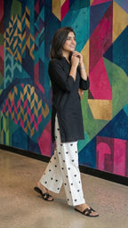 2Pcs Women's Stitched Cotton Lawn Block Printed Shirt And Flapper Viral Heart Printed