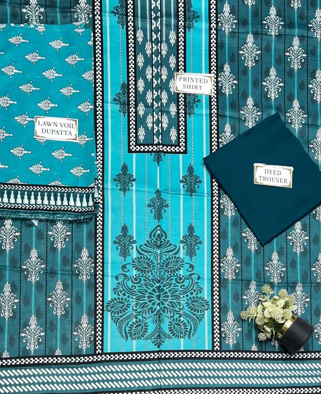 3 Pcs Women's Unstitched Printed Suit