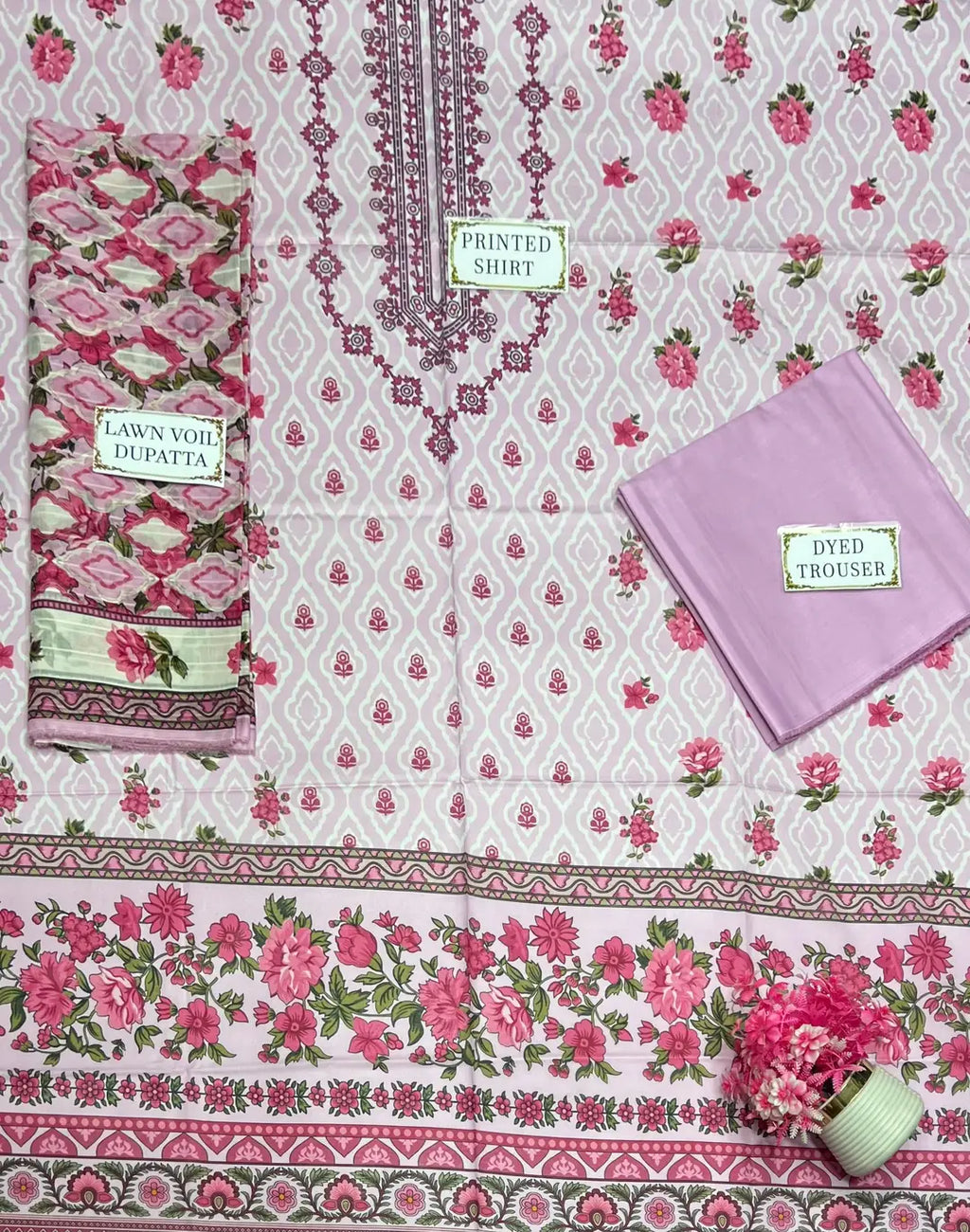 3 Pcs Women's Unstitched Printed Suit